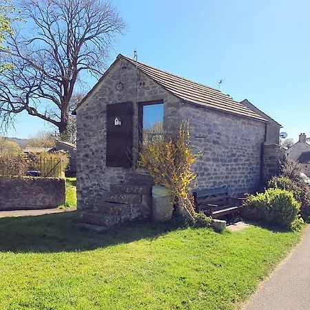 Sandy'S Barn, Foolow, Dogs Welcome Eksteriør bilde